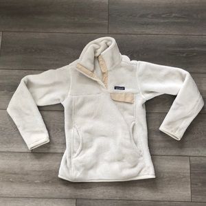 Patagonia White and Cream colored Pullover size xxs